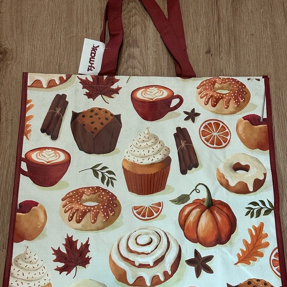TJ Maxx Autumn/Fall Leaves Pumpkins  Desserts Reusable Shopping Bag Tote NWT New - Picture 1 of 1
